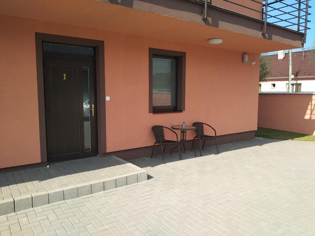Apartment Ground Floor,1034699936:JPEG